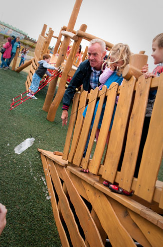 Hove Lagoon Hardwood Robinia Timber Pirate Ship - Robinia Playground Equipment Manufacturer Safety Surfacing Specialist West Sussex Surrey Hampshire London