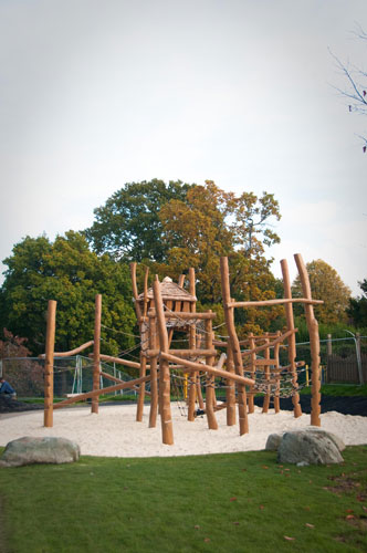 Hardwood Play Equipment Tunbridge Wells - Robinia Playground Equipment Manufacturer Safety Surfacing Specialist West Sussex East Sussex Surrey Hampshire London