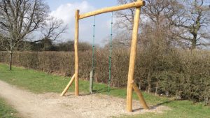 Jubilee Fields Billingshurst Hardwood Fitness Trail - Robinia Manufacturer Surfacing Specialist West Sussex Surrey Hampshire London