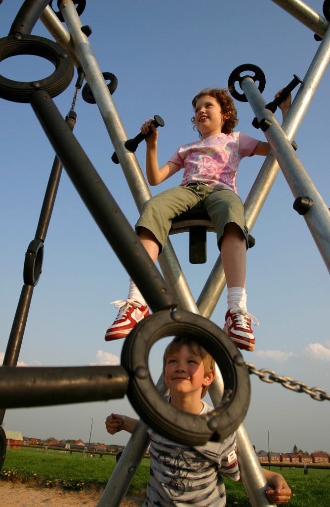 Independent Playground Equipment Installer - Playground Installation Safety Surfacing Wet Pour Safamulch Artificial Grass West Sussex Hampshire