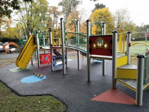 Little Missenden Parish Council - Playsafe Playgrounds - Independent Playground Installation SafaMulch Safety Surfacing West Sussex Surrey Hampshire