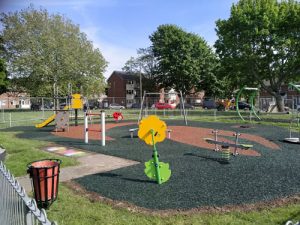 SafaMulch Stamshaw Portsmouth Hampshire - SafaMulch Rubber Surfacing - Independent Playground Safety Surfacing Installer West Sussex Surrey Hampshire