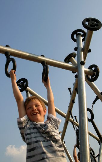 Independent Playground Equipment Installer - Playground Installation Safety Surfacing Wet Pour Safamulch Artificial Grass West Sussex Hampshire